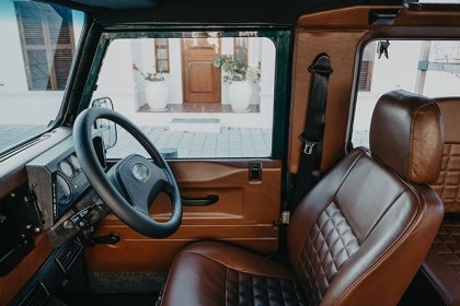 Land Rover Defender 90 2.8i - MYL 008
