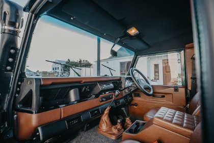 Land Rover Defender 90 2.8i - MYL 008