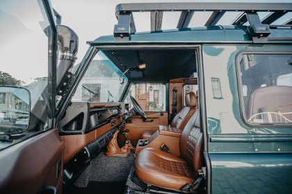 Land Rover Defender 90 2.8i - MYL 008