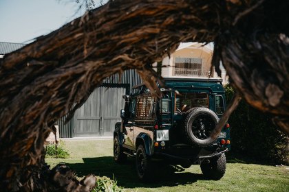 Land Rover Defender 90 2.8i - MYL 008